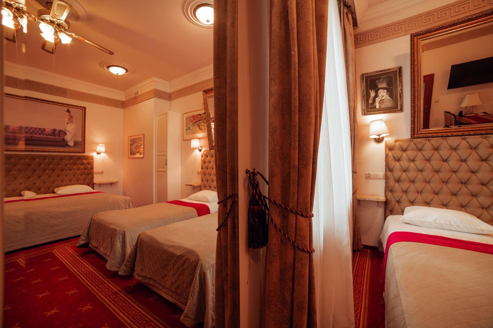Hotel Ambasada Boleslawiec Boleslawiec  Kültér fotó