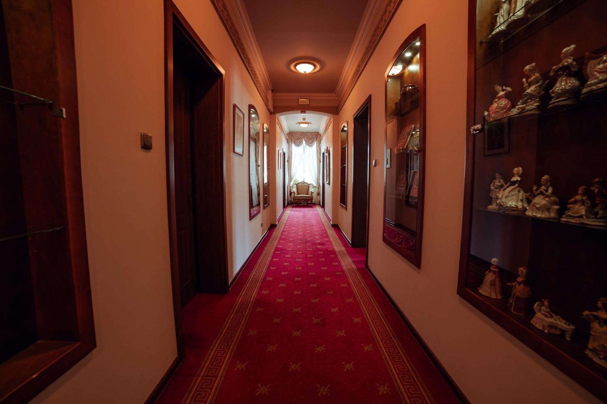 Hotel Ambasada Boleslawiec Boleslawiec  Kültér fotó
