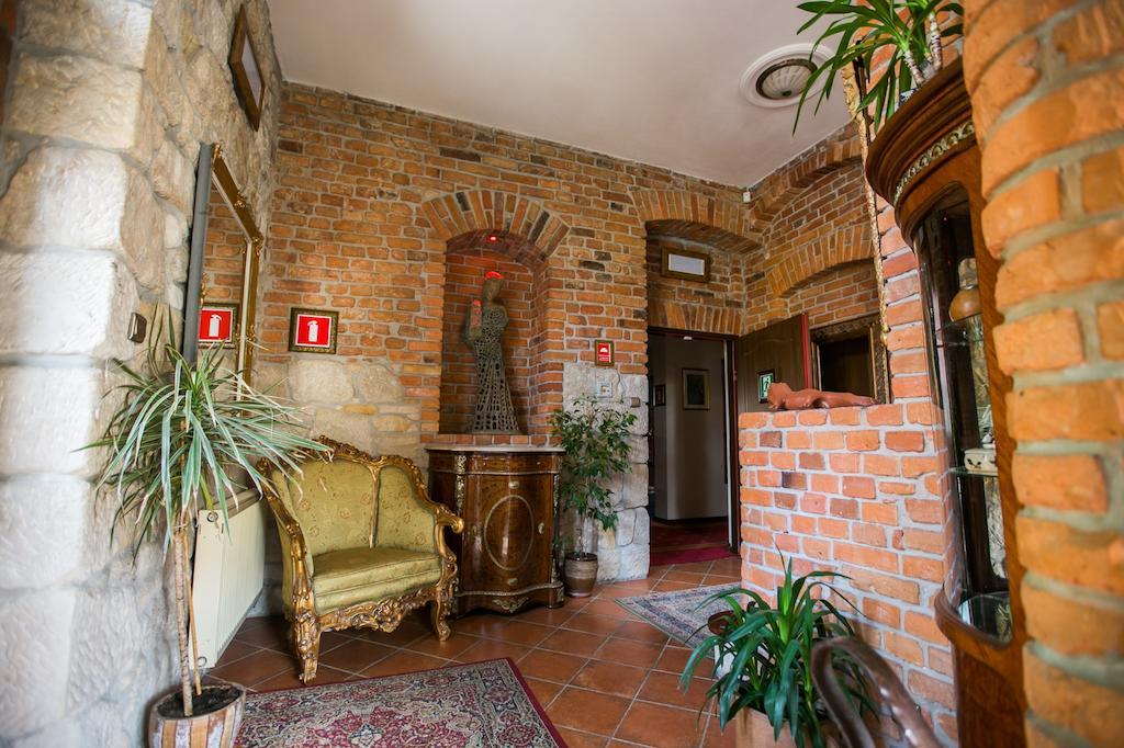 Hotel Ambasada Boleslawiec Boleslawiec  Kültér fotó